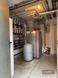 Keller Heizungsanlage Gastherme aus 2024