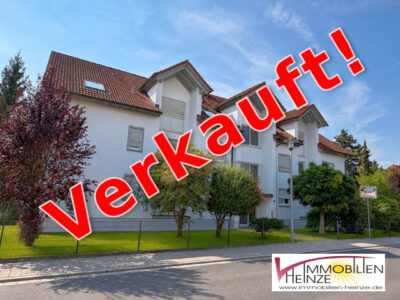 Kleine tolle Wohnung – großer Schritt ins Eigentum! Mit EBK, Stellplatz, Keller! Renoviert und Bezugsfrei!, 96103 Hallstadt, Wohnung