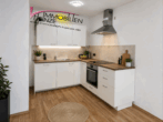 Kleine tolle Wohnung - großer Schritt ins Eigentum! Mit EBK, Stellplatz, Keller! Renoviert und Bezugsfrei! - moderne Küchenzeile