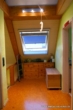 # Schönes Anwesen, Photovoltaik, viele Freisitze, Einliegerwohnung, Carport, Garten - Frei 2026! - Flur OG