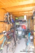 # Schönes Anwesen, Photovoltaik, viele Freisitze, Einliegerwohnung, Carport, Garten - Frei 2026! - Fahrradschuppen