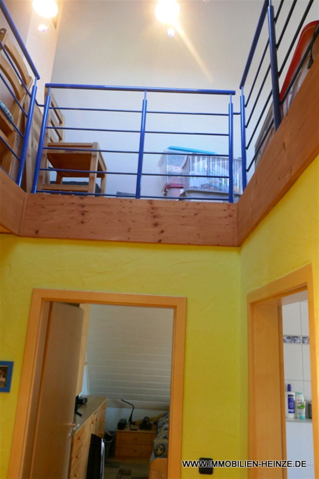 Blick zur Galerie