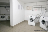 # Wohnung zum Verlieben! Einzug 1.11.2026! Perfekte Lage und energetisch topp! - Niedrige Nebenkosten! Mit Stellplatz gegenüber vom Hauseingang! Mit Dachbodenanteil! - Wasch -und Trockenraum