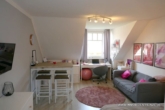 # Wohnung zum Verlieben! Einzug 1.11.2026! Perfekte Lage und energetisch topp! - Niedrige Nebenkosten! Mit Stellplatz gegenüber vom Hauseingang! Mit Dachbodenanteil! - .