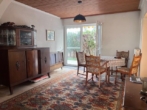 # Toller Bungalow mit viel Stauraum im Dach und im Keller für Hobbys und Bastler! - Esszimmer