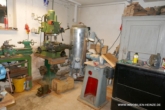 # Toller Bungalow mit viel Stauraum im Dach und im Keller für Hobbys und Bastler! - Raum m. div. Geräten und Werkzeugen