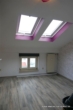 #Schnäppchen und bezugsfrei! Ruhige, großzügige Wohnung mit Dachterrasse und Schwedenofen! - .
