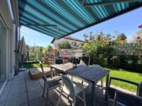 Terrasse mit Markise