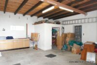 große Garage und Werkstatt
