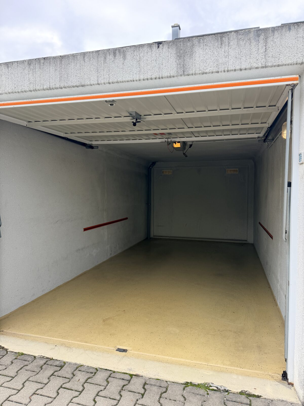 offene Garage